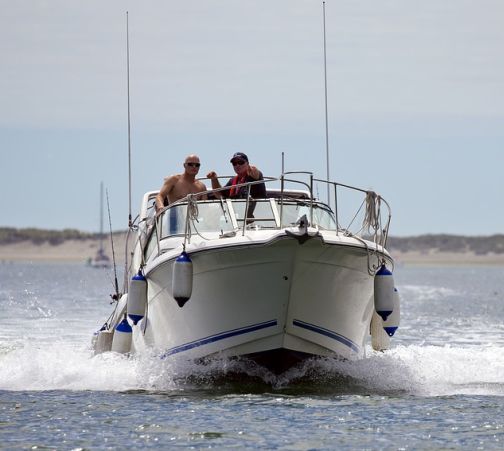how-to-shop-for-a-used-power-boat